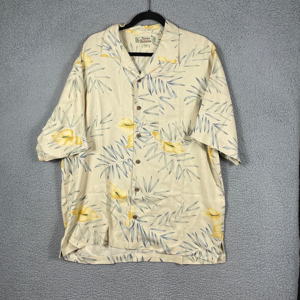 Tommy Bahama Pattern Shirt Mens Size L Silk Hawaiian Short Sleeve Print Floral